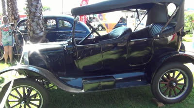 13º ENCONTRO DE VEÍCULOS ANTIGOS EM CATANDUVA SP PROMOVIDO PELA ARCA.