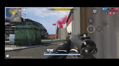 jugando modern strike online