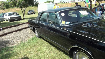 5ª PARTE DO 13º ENCONTRO DE VEÍCULOS ANTIGOS EM CATANDUVA SP.