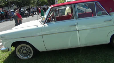 7ª PARTE DO 13º ENCONTRO DE VEÍCULOS ANTIGOS EM CATANDUVA SP.