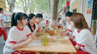 Embracing The Stars Together S01 Episode 13 C-Drama Hindi Dubbed