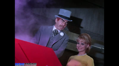 13 - BATMAN - O DÉCIMO TERCEIRO CHAPÉU.